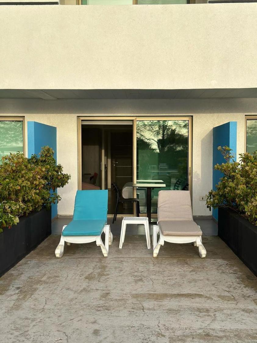 Le Six Hotel And Resort Batroun Ngoại thất bức ảnh