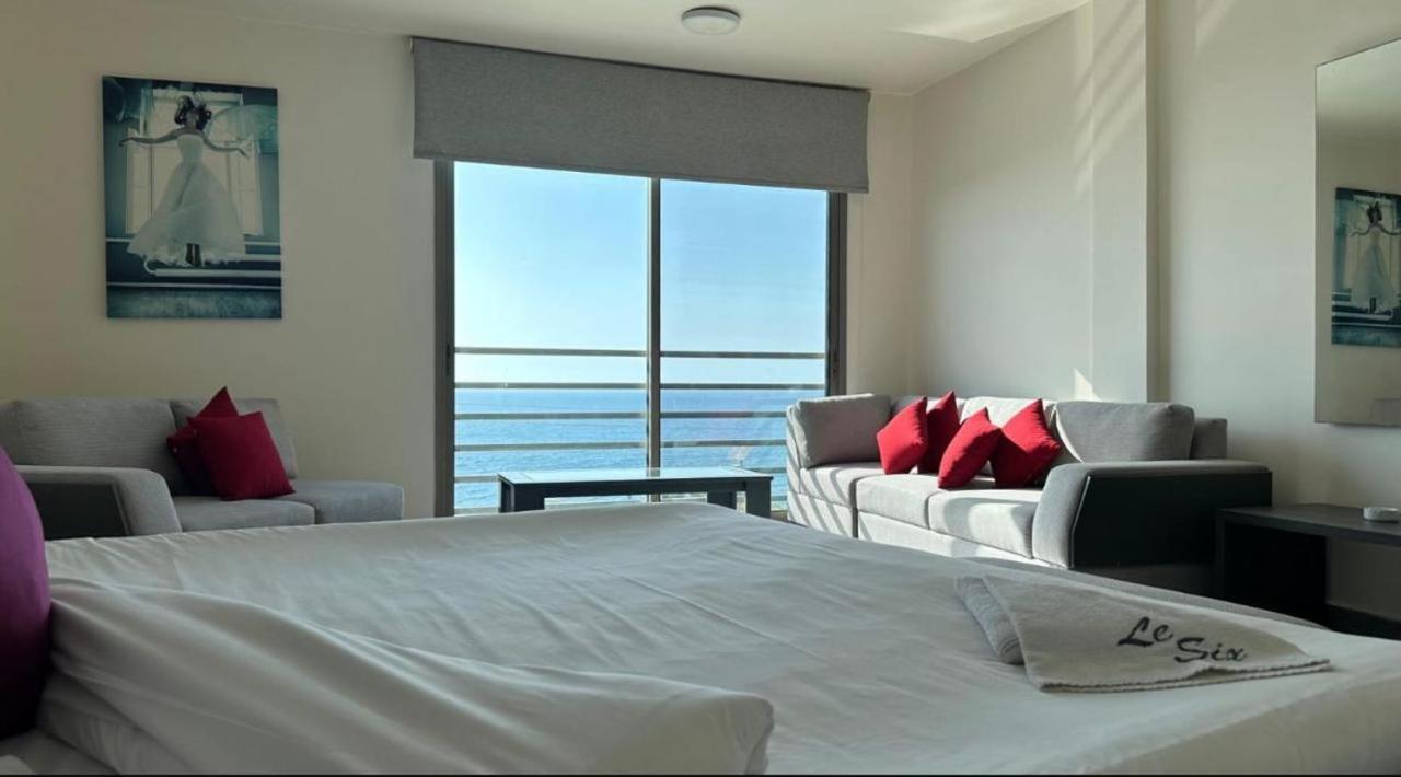 Le Six Hotel And Resort Batroun Ngoại thất bức ảnh